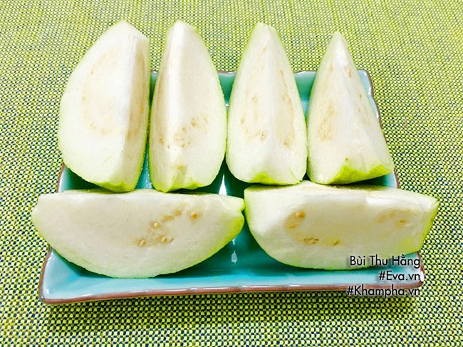 Thực đơn cơm chiều nhanh gọn hấp dẫn với tôm sú chiên giòn - 6