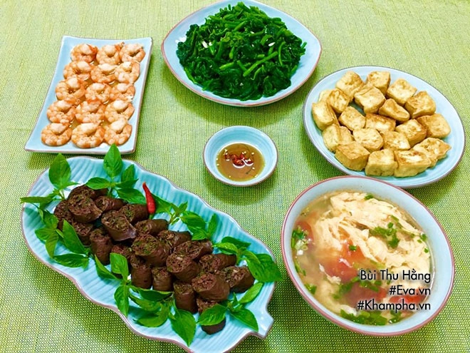Thực đơn cơm cuối tuần với 5 món hấp dẫn già trẻ lớn bé ai cũng thích mê - 1