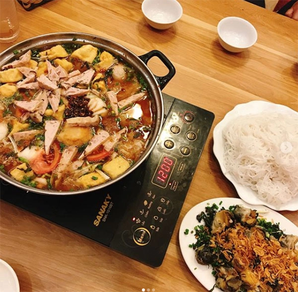 Top 7 quán lẩu vỉa hè cứ gió mùa là đông kín người ăn ở hà nội - 7