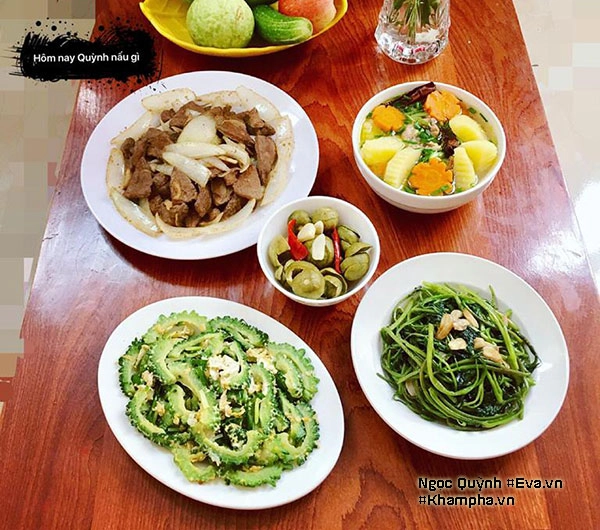 Trầm trồ với những mâm cơm 1 người đến cọng rau cũng chỉn chu của 9x độc thân xinh xắn - 11