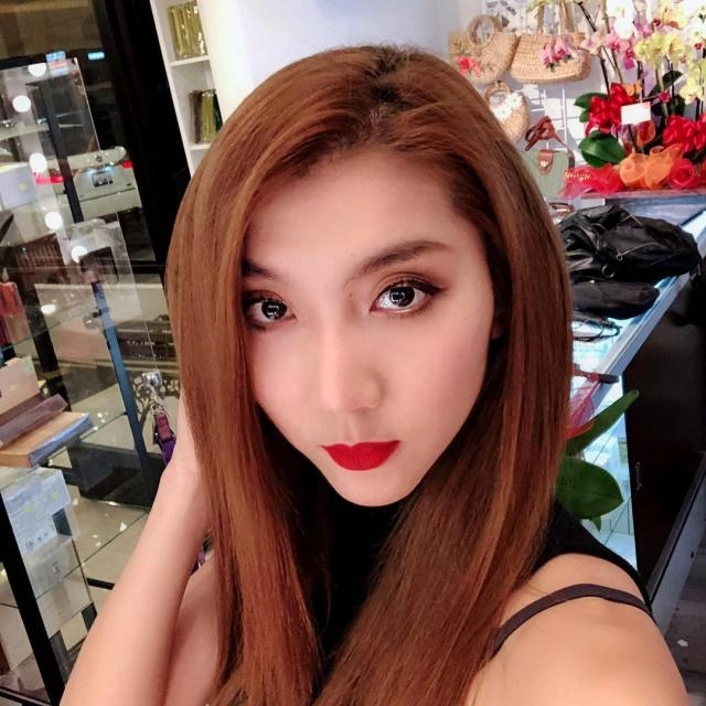 Từng nude 100 sao nữ này cũng đã vướng vào cuộc đua dao kéo nhan sắc đến chóng mặt - 10