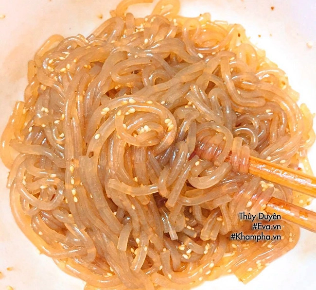 Tưởng khó ai ngờ miến trộn hàn quốc lại dễ làm thế này - 2