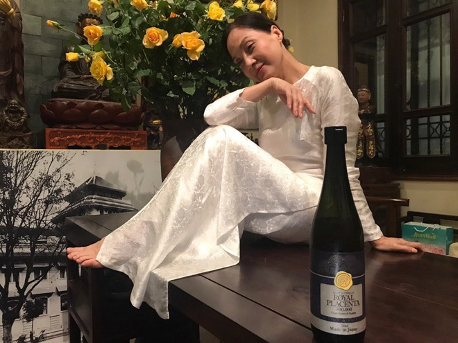 U60 gái già lắm chiêu nsnd lê khanh chia sẻ bí quyết sở hữu làn da không tuổi - 1