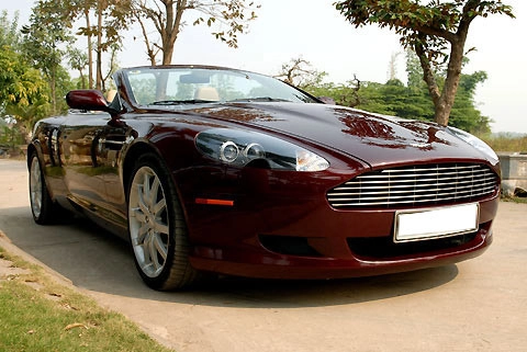  vẻ đẹp siêu xe aston martin db9 volante tại hà nội - 4