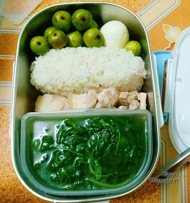 Vợ bầu 7 tháng đảm đang được chồng trả phí nấu ăn trưa bằng nụ hôn mỗi ngày - 8
