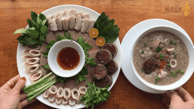 Vợ đảm đang tự làm lòng dồi lợn luộc cho chồng nhậu chơi - 3