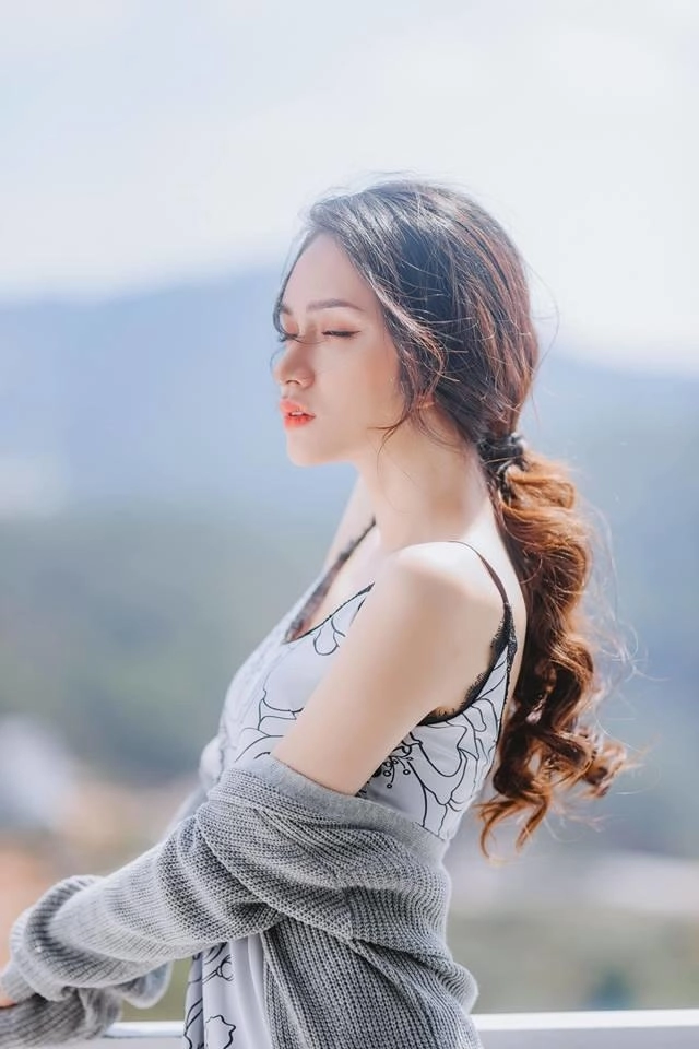 Vừa bị cướp người yêu hương giang cao tay tung ảnh gợi cảm nhằm dằn mặt tình cũ - 4
