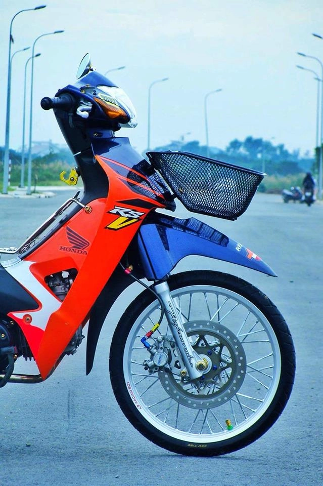 Wave a 2015 phiên bản repsol nhẹ nhàngđơn giản nhưng không kém phần mạnh mẽ và phá cách - 27