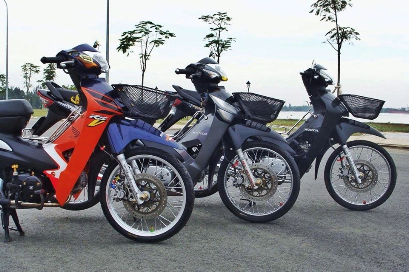 Wave a 2015 phiên bản repsol nhẹ nhàngđơn giản nhưng không kém phần mạnh mẽ và phá cách - 85