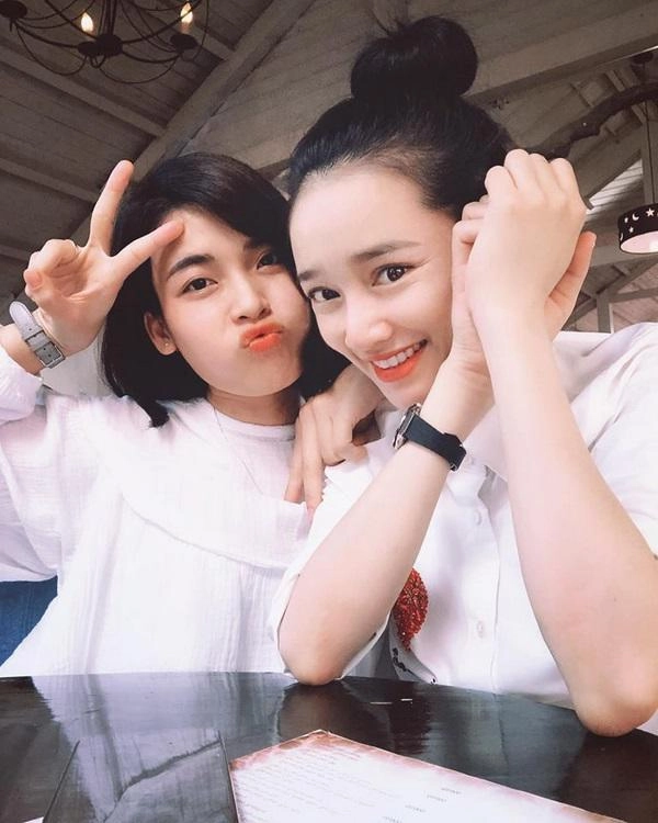 Xuất hiện cạnh hội bạn thân nhã phương sau sinh còn đẹp hơn nhã phương ngày son sắc - 8