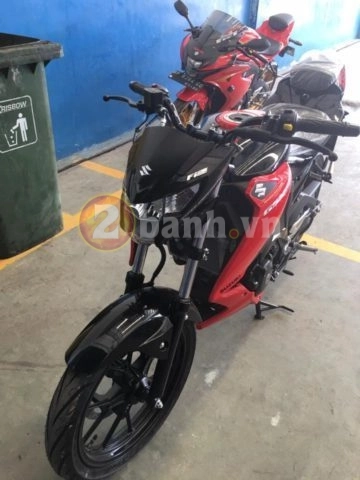 Bất ngờ suzuki gsx-s150 có thêm phiên bản đầu đèn satria f150 fi - 6