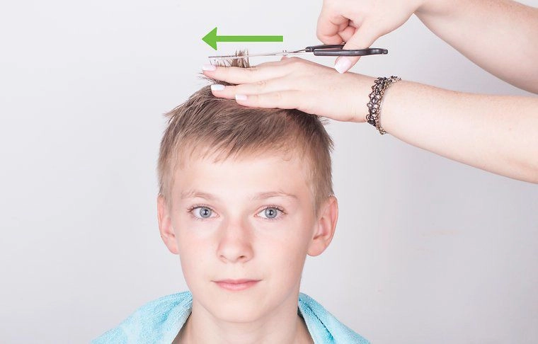 Cách cắt tóc tại nhà cho bé trai bằng kéo và tông đơ vài phút là đẹp như soái ca - 6