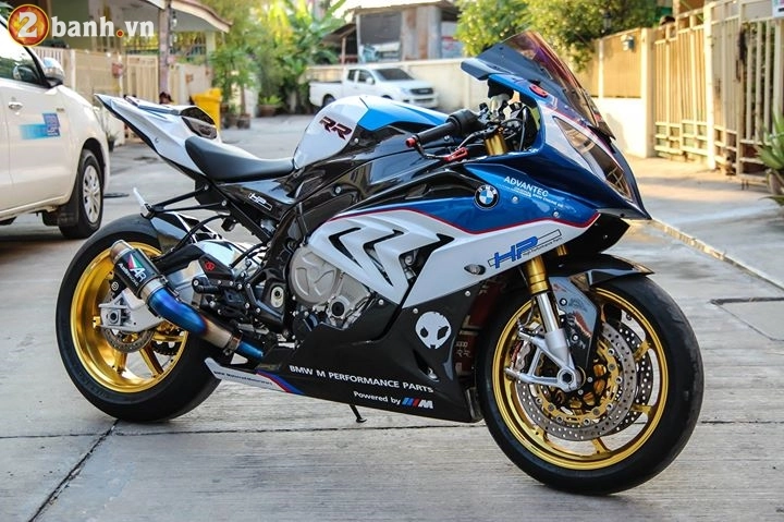 Chiêm ngưỡng siêu phẩm bmw s1000rr trong bản độ đầy giá trị của người thái - 1