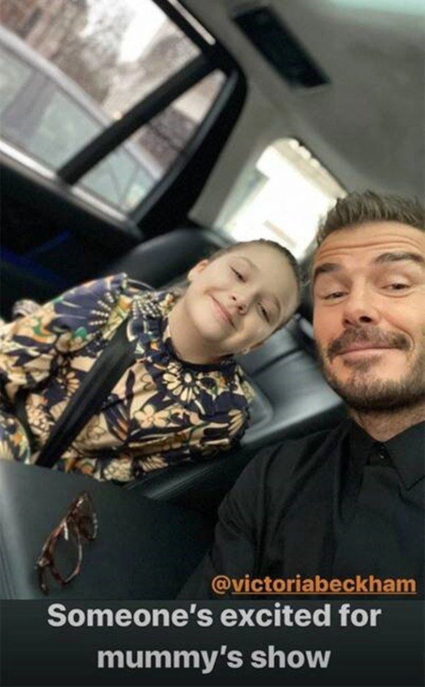 Con trai còn mải yêu đương ông bố david beckham ấm lòng vì hành động của con gái út - 9