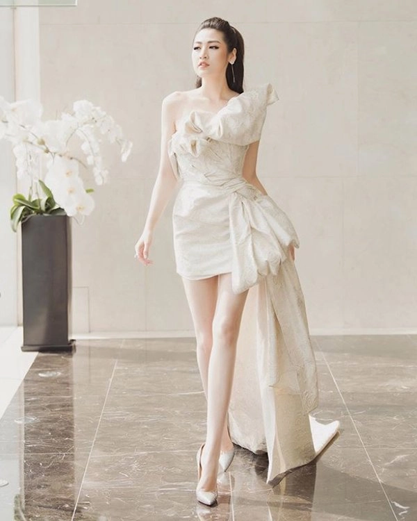 Da trắng hồng như hà hồ tú anh là bẩm sinh hay phải mất công nuôi dưỡng - 7