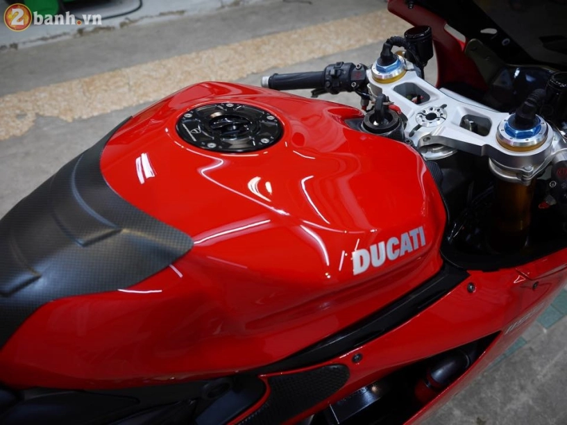 Ducati 1199 panigale s rực rỡ trong gói nâng cấp đắt tiền - 3