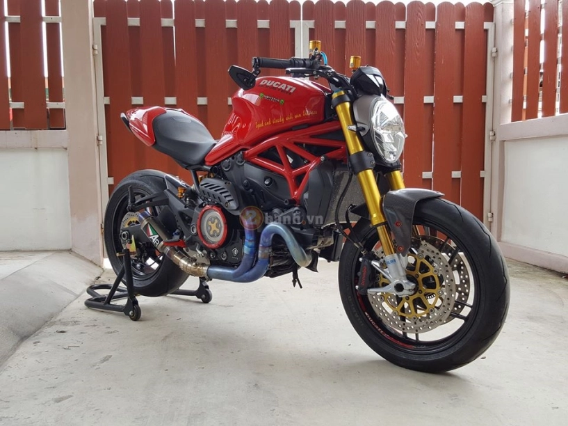 Ducati monster 821 sang chảnh hơn trong gói độ hàng hiệu - 1