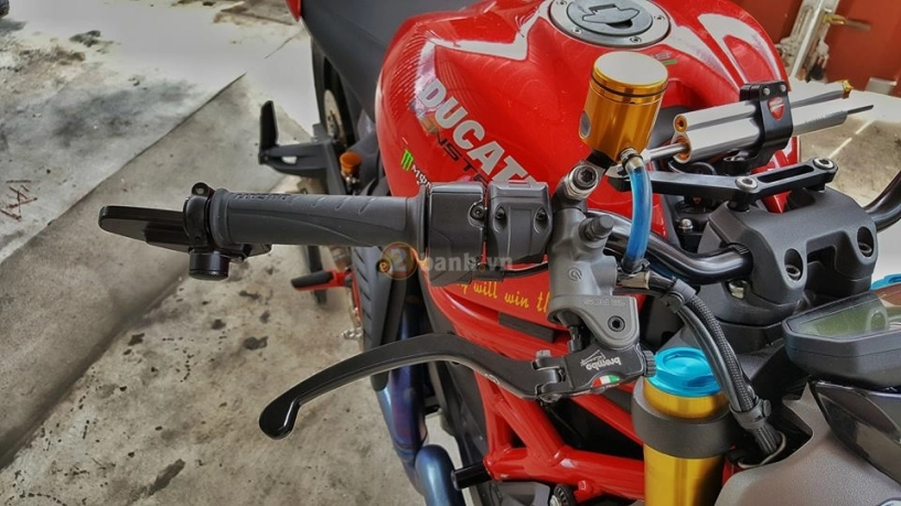 Ducati monster 821 sang chảnh hơn trong gói độ hàng hiệu - 4