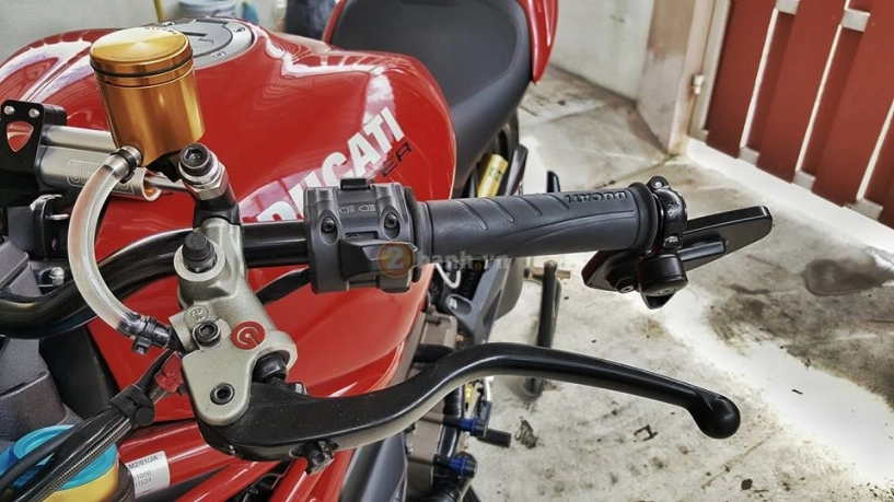 Ducati monster 821 sang chảnh hơn trong gói độ hàng hiệu - 5