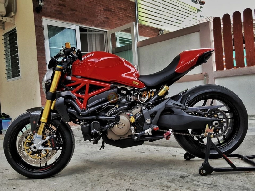Ducati monster 821 sang chảnh hơn trong gói độ hàng hiệu - 7