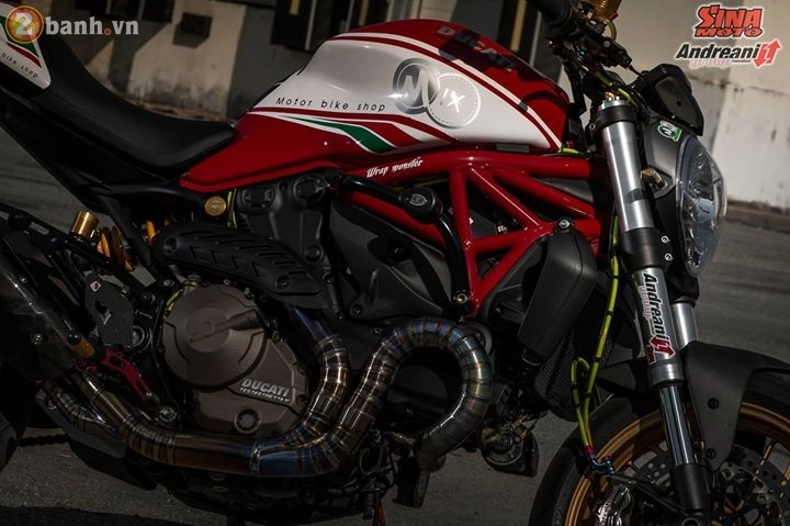 Ducati monster 821 vô cùng hấp dẫn trong bản độ đầy đồ hiệu - 4