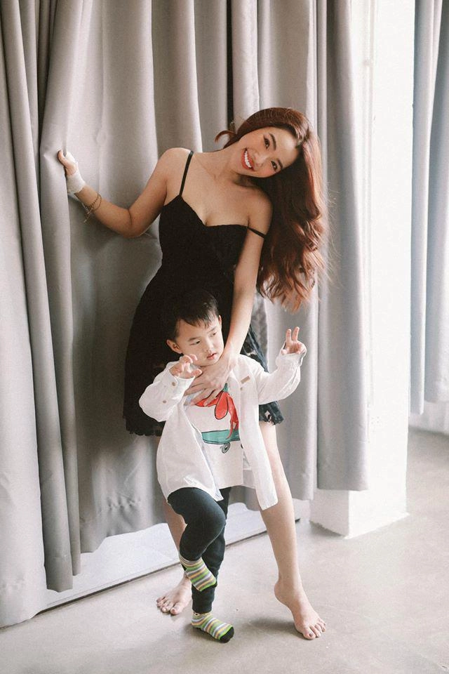 Giảm tận 20kg sau sinh vợ ưng hoàng phúc gia nhập hội gái 3 con sở hữu body quyến rũ - 4