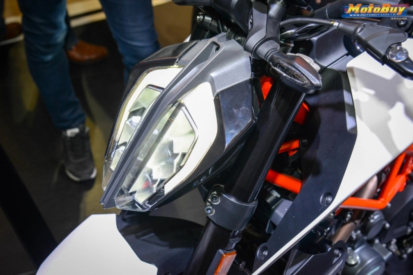 Ktm 390 duke 2017 chính thức ra mắt tại eicma 2016 - 6