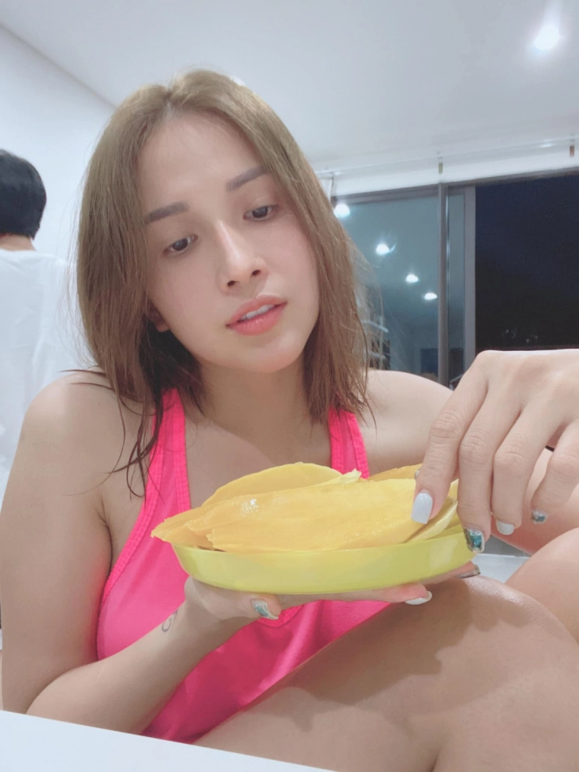 Mạnh dạn thừa nhận phẫu thuật thẩm mỹ khả như có lý do hoàn toàn thuyết phục - 6