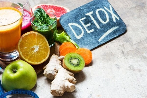 Mới detox được hai ngày mai phương thuý đã đòi ngày ăn mười bữa bù lại - 8