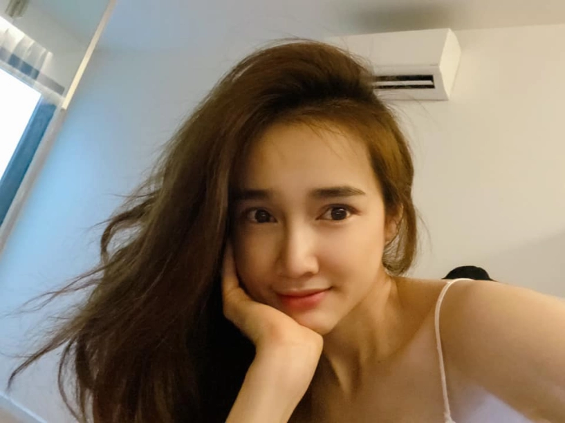 Than thở mất ngủ mấy ngày mẹ bỉm nhã phương vẫn sở hữu mặt mộc tươi rói đáng ghen tị - 2