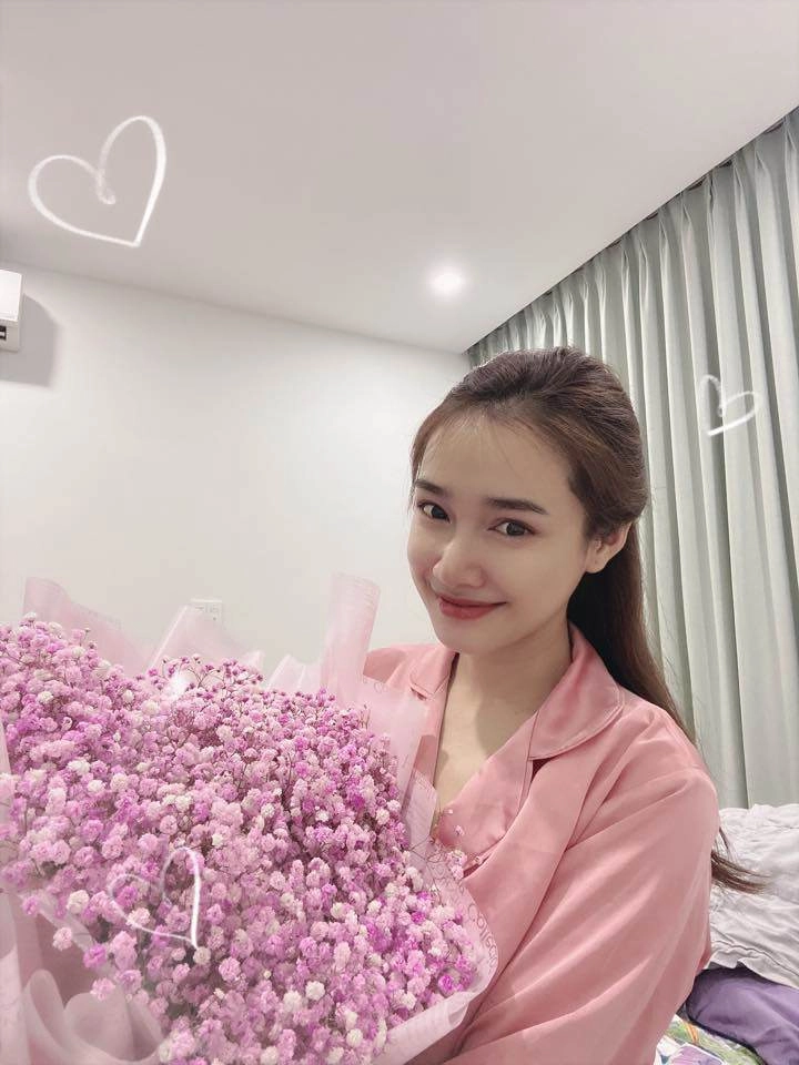 Than thở mất ngủ mấy ngày mẹ bỉm nhã phương vẫn sở hữu mặt mộc tươi rói đáng ghen tị - 5