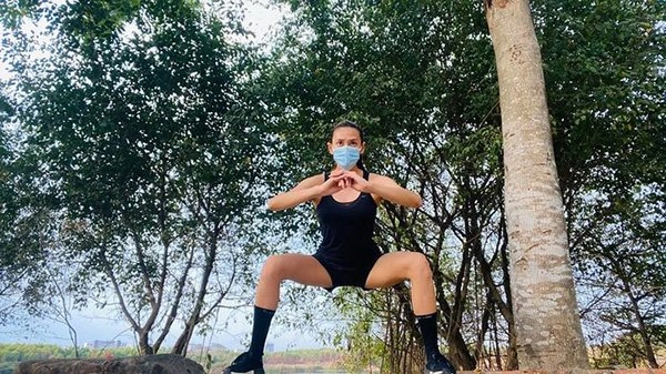 Trở về từ khu cách ly võ hoàng yến đã bắt đầu ăn kiêng để giữ vóc dáng siêu mẫu - 8