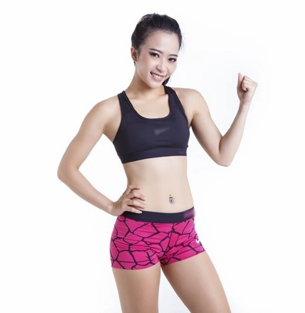 1 phút plank bằng 60 lần gập bụng nàng hãy áp dụng ngay để nghỉ lễ không lo béo bụng - 9