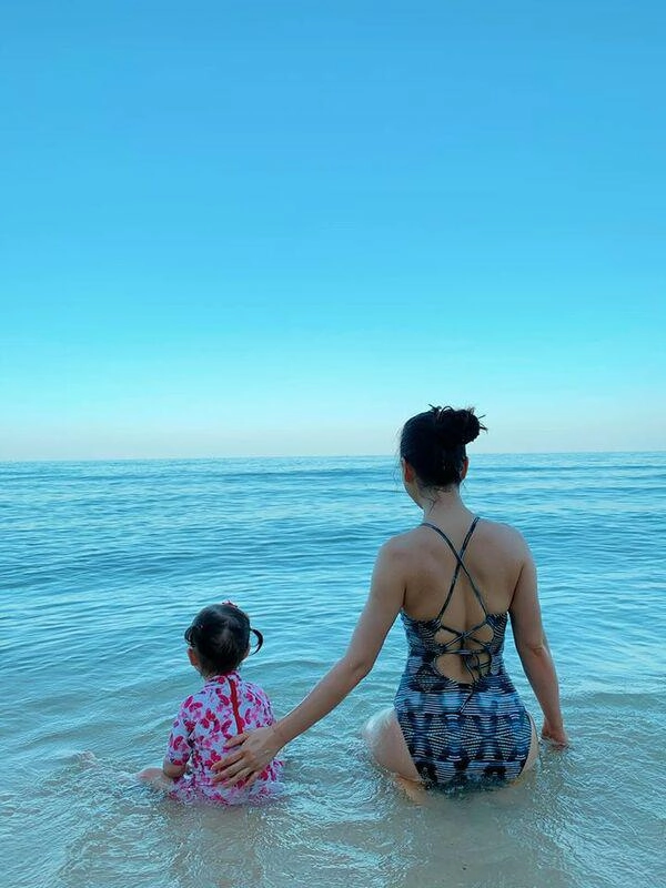 Khi lan phương than phải hóp bụng mới có hình đẹp phản ứng của cđm mới đáng chú ý - 6