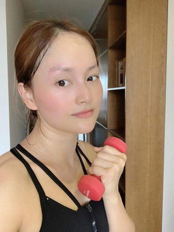 Khi lan phương than phải hóp bụng mới có hình đẹp phản ứng của cđm mới đáng chú ý - 8