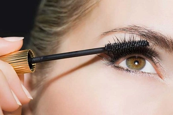 Muốn có gương mặt sắc sảo như nàng tiểu tam xuyên không đây là cách dành cho chị em - 9