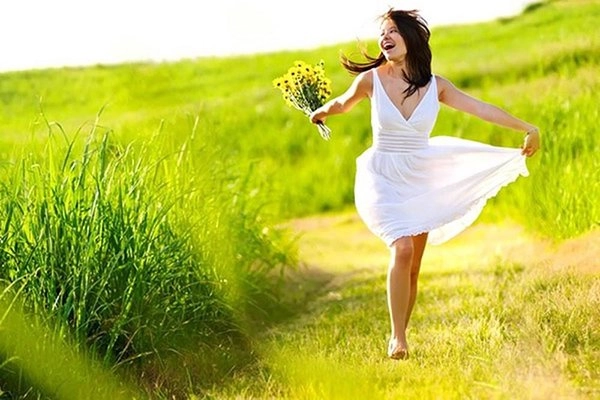 Nhìn lâm vỹ dạ của hiện tại đâu ai ngờ ngày 20 tuổi cô cũng có mình dây dáng ngọc - 10