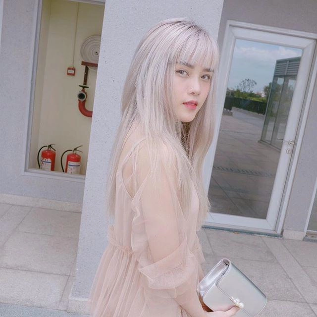 Nhuộm tóc không ngơi nghỉ lần cuối thiều bảo trâm để tóc đen là 6 năm về trước - 9