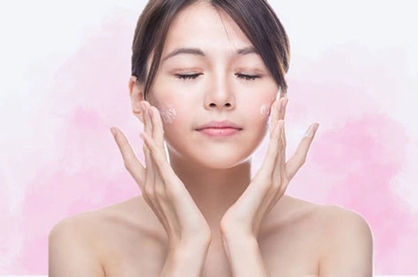 Ở nhà mà mụn cũng nổi chi chít đó là bởi những thói quen tai hại mà bạn vẫn làm - 2