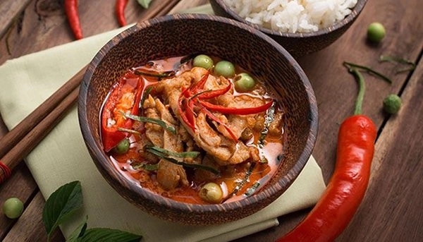 Ở nhà mà mụn cũng nổi chi chít đó là bởi những thói quen tai hại mà bạn vẫn làm - 6