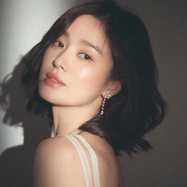 Song hye kyo đánh mất vẻ đẹp nữ thần vì màn trang điểm không thể thảm hoạ hơn - 4