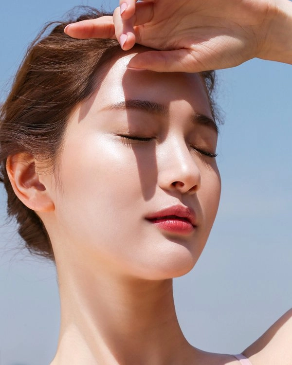 Tưởng đơn giản không phải ai cũng biết chọn và dùng kem chống nắng phù hợp loại da của mình - 1
