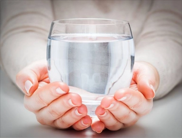 5 cách kiềm dầu đơn giản sạch thoáng làn da cho chị em trong những ngày oi bức - 4