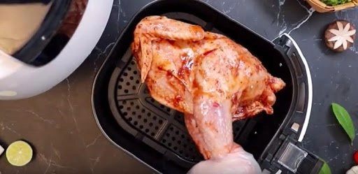 5 cách ướp gà nướng ngon đơn giản với muối ớt mật ong - 5