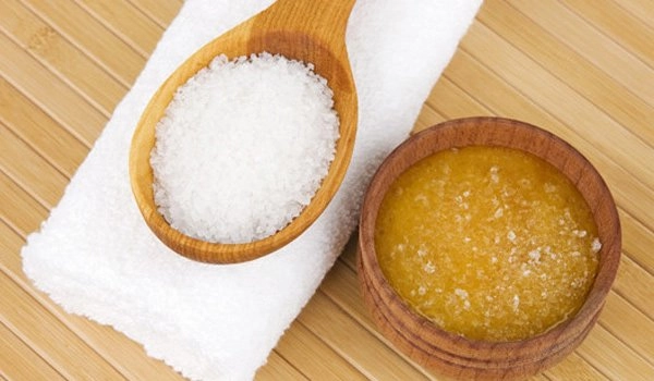 6 cách làm trắng da bằng mật ong giúp chị em không sợ đen da khi nắng hè đến - 2
