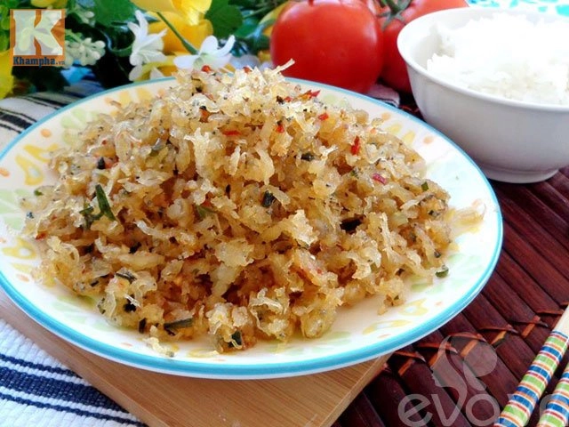 7 món ngon từ cá ngần cho chị em tha hồ đổi món trong những ngày ở nhà tránh dịch - 3