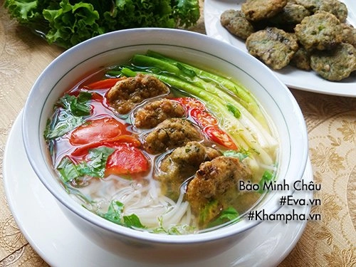 7 món ngon từ cá ngần cho chị em tha hồ đổi món trong những ngày ở nhà tránh dịch - 4