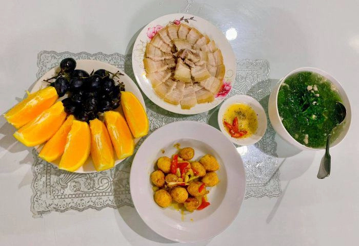 9x từ nàng lười thành vợ đảm bữa nào nấu cơm 2 người cũng đủ món nhờ chồng kỹ tính - 4