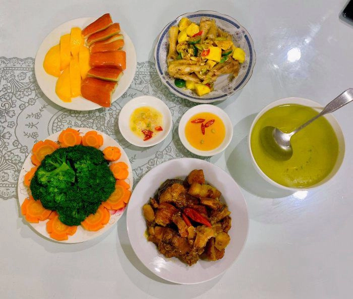 9x từ nàng lười thành vợ đảm bữa nào nấu cơm 2 người cũng đủ món nhờ chồng kỹ tính - 5