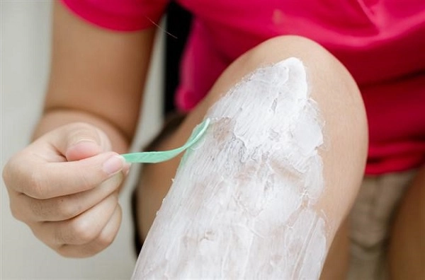 Bạn sẽ chạy vào nhà tắm thực hiện ngay khi biết cách làm trắng da bằng kem đánh răng này - 2